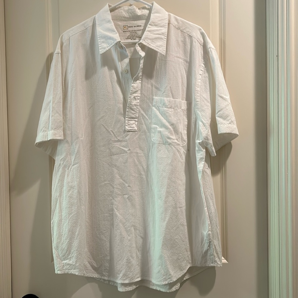 GAP mens 1/4 button down detail stitching collared Short Sleeves size XL white